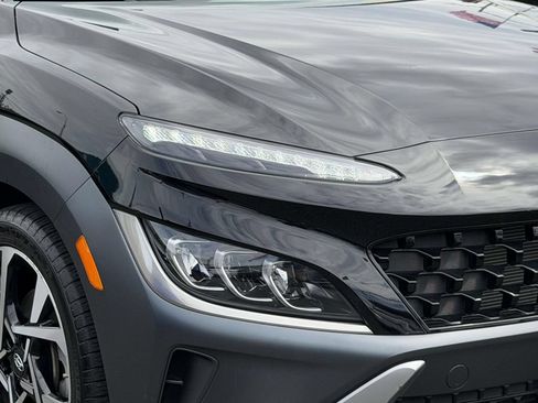 Certified 2023 Hyundai Kona Limited AWD/4WD image 10