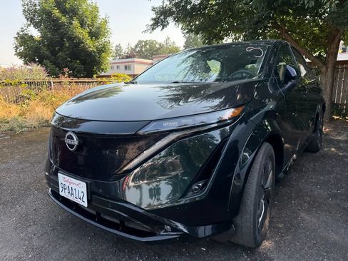 Certified 2024 Nissan Ariya AWD image 2