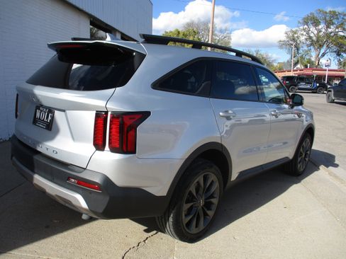 Used 2022 Kia Sorento X-Line EX image 7