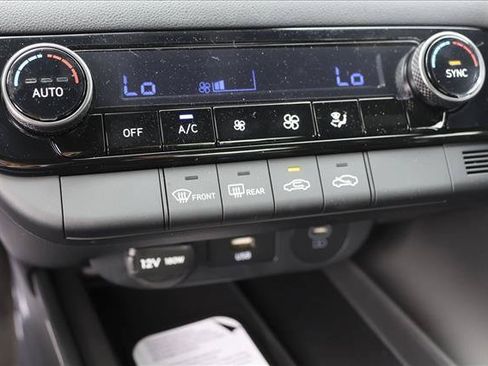 Certified 2026 Hyundai Elantra Sport FWD image 19