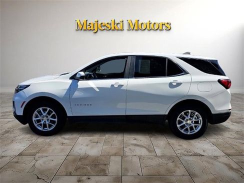 Used 2022 Chevrolet Equinox LT image 4
