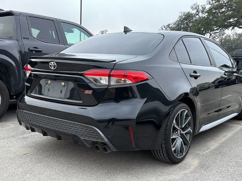 Used 2021 Toyota Corolla SE FWD image 4