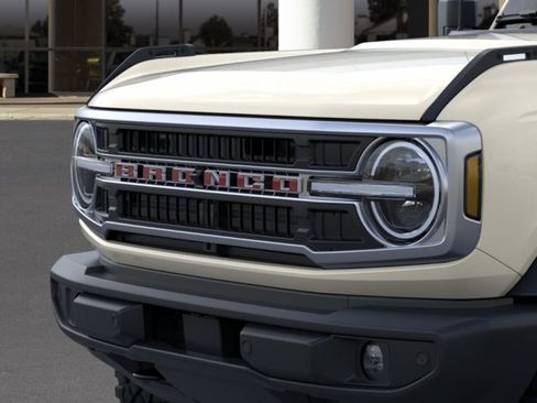New 2026 Ford Bronco Outer Banks w/ Sasquatch Package AWD/4WD image 19