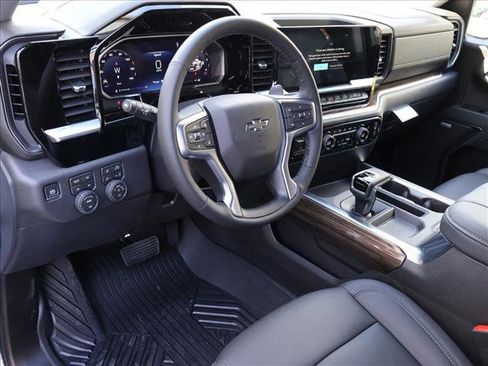 New 2026 Chevrolet Silverado 1500 LT Trail Boss AWD/4WD image 3
