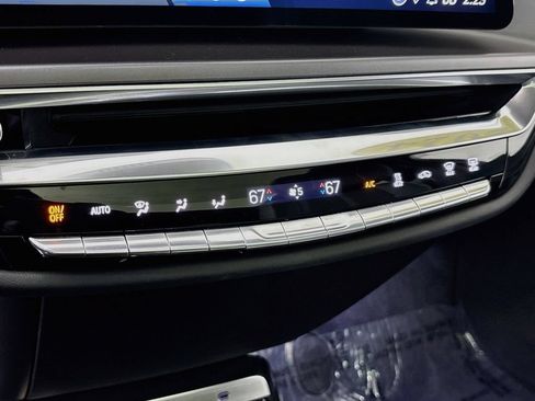 Used 2024 Cadillac Lyriq Tech w/ Driver Assist Package AWD/4WD image 18