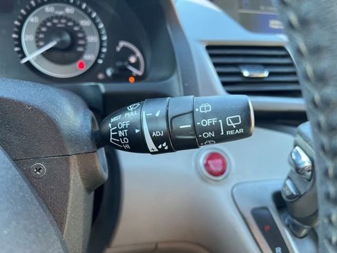 Used 2015 Honda Odyssey EX-L image 22