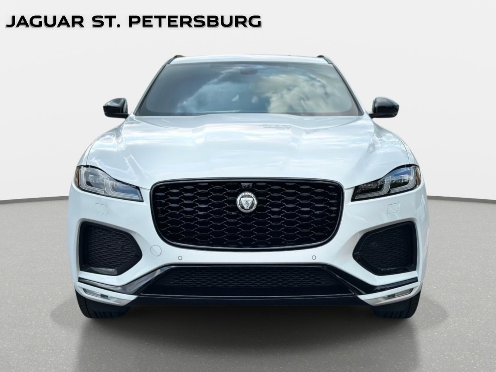 New 2026 Jaguar F-PACE R-Dynamic S AWD/4WD image 2