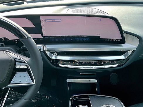 Certified 2024 Cadillac Lyriq Sport w/ Nappa Leather Package image 9