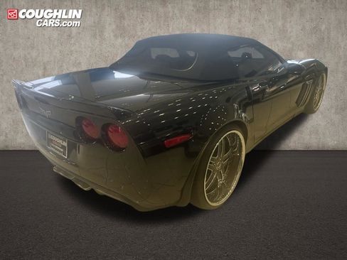 Used 2008 Chevrolet Corvette Convertible w/ Preferred Equipment Group RWD image 15