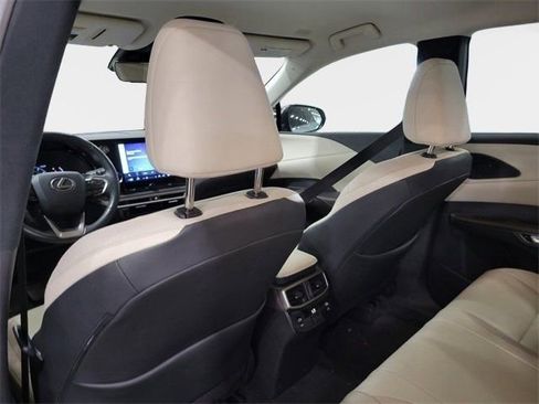 Used 2024 Lexus RX 350 FWD image 30