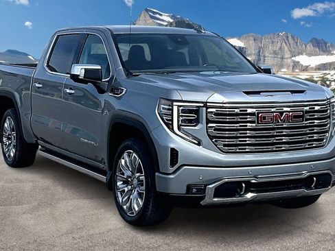 Used 2024 GMC Sierra 1500 Denali AWD/4WD image 12