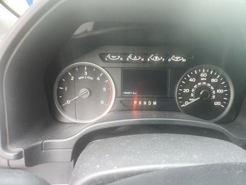 Used 2019 Ford F150 XLT w/ Equipment Group 302A Luxury AWD/4WD image 9