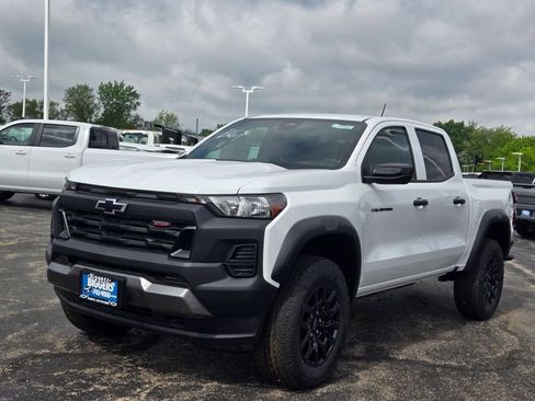 New 2026 Chevrolet Colorado Trail Boss AWD/4WD image 3