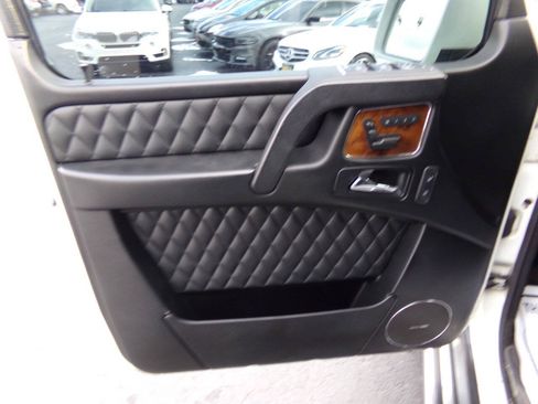 Used 2013 Mercedes-Benz G 63 AMG 4MATIC image 34