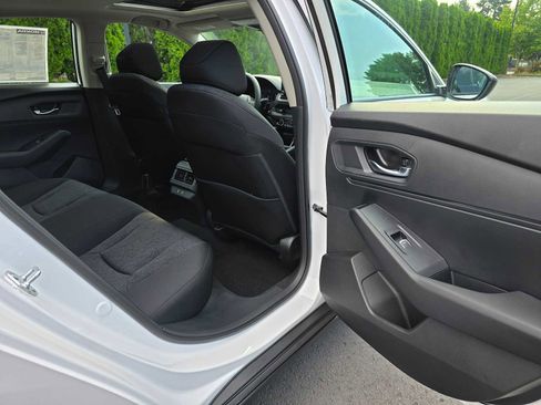 New 2025 Honda Accord SE image 14