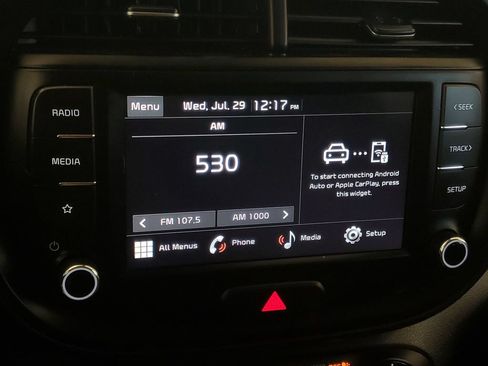 Certified 2025 Kia Soul LX w/ LX Technology Package FWD image 18