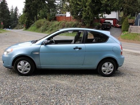 Used 2009 Hyundai Accent GS w/ Popular Equipment Pkg 2 image 12