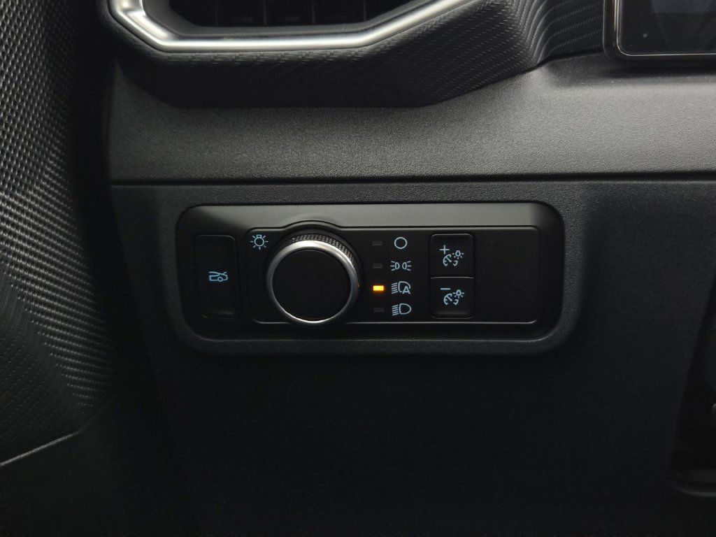 Used 2026 Ford Mustang Premium RWD image 16
