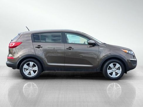 Used 2012 Kia Sportage LX w/ Navigation Pkg image 3