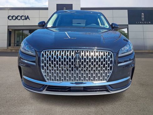 Used 2023 Lincoln Corsair AWD w/ Equipment Group 101A image 2