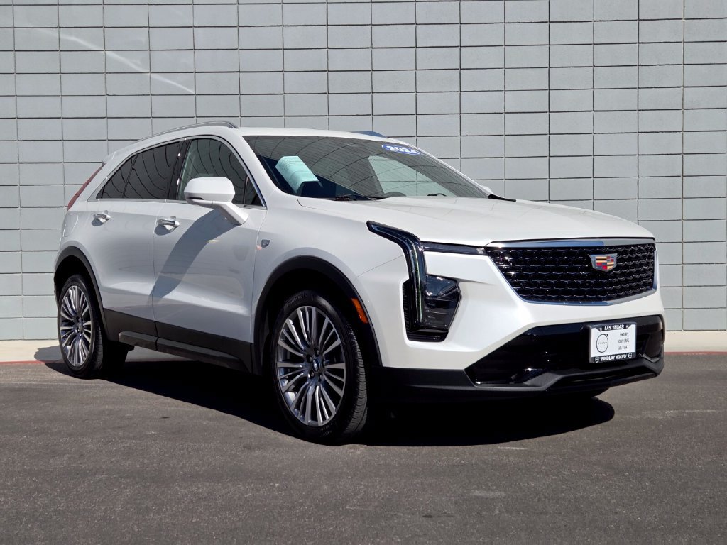 Used 2024 Cadillac XT4 Premium Luxury AWD/4WD image 6