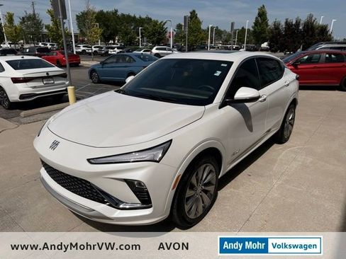 Used 2024 Buick Envista Avenir FWD image 3