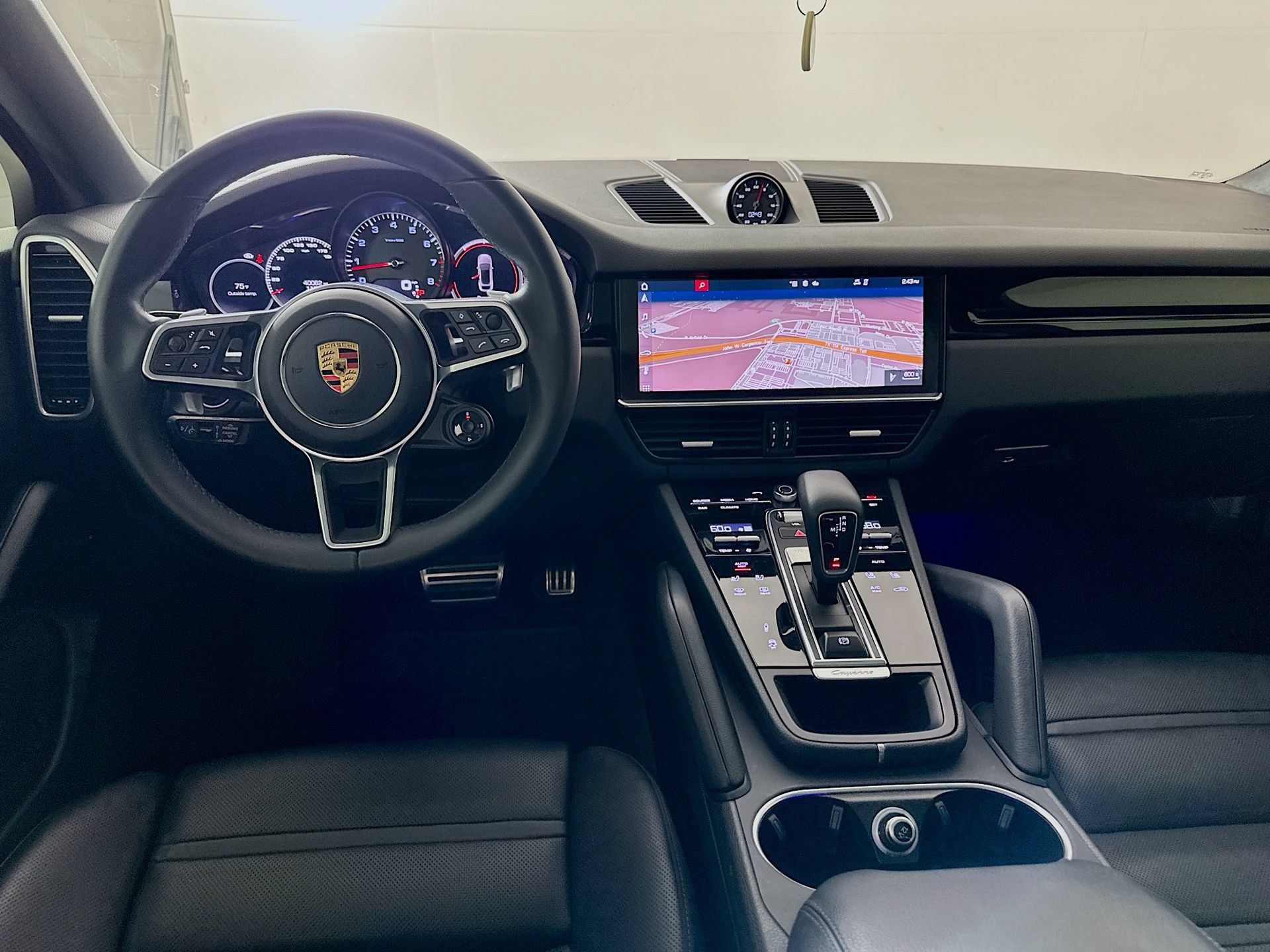 Used 2021 Porsche Cayenne S AWD/4WD image 25