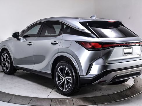 Used 2024 Lexus RX 350 Premium w/ Convenience Package AWD/4WD image 4