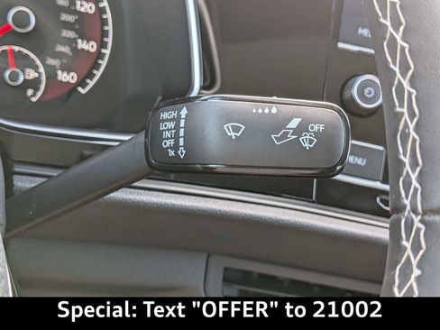 Used 2021 Volkswagen Jetta SE FWD image 33