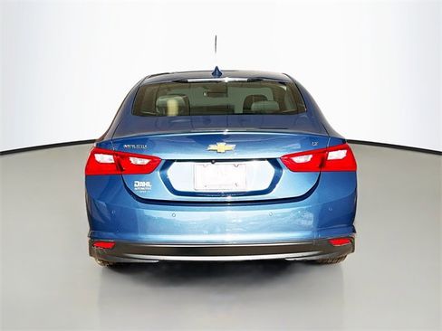 Used 2024 Chevrolet Malibu LT image 4