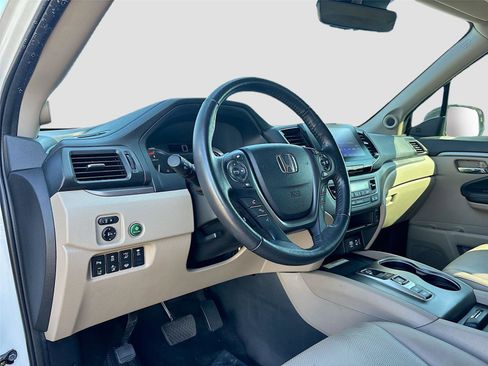 Used 2022 Honda Ridgeline RTL-E image 10