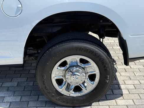 Used 2024 RAM 2500 Tradesman w/ Chrome Appearance Group AWD/4WD image 41