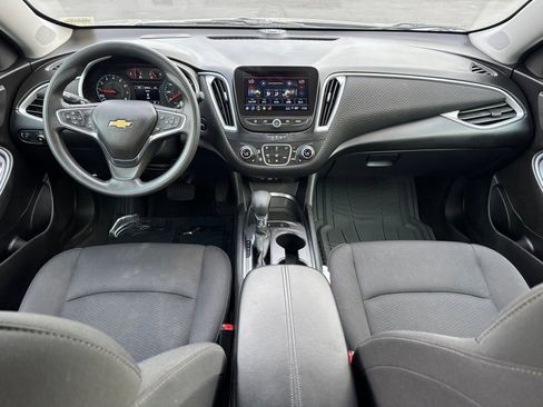 Used 2024 Chevrolet Malibu LT FWD image 28