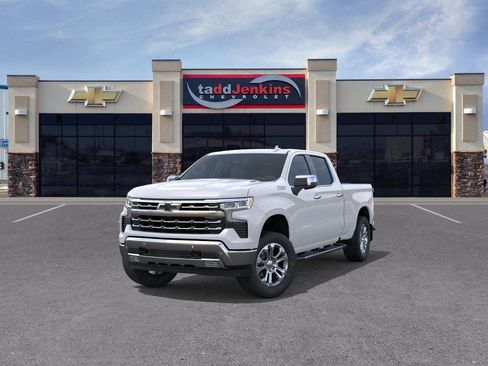 New 2026 Chevrolet Silverado 1500 LTZ w/ Z71 Off-Road Package AWD/4WD image 32