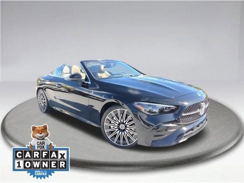Used 2024 Mercedes-Benz CLE 450 4MATIC Cabriolet image 2