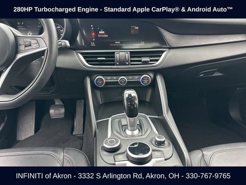 Used 2018 Alfa Romeo Giulia AWD image 44