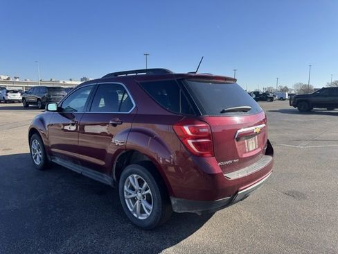 Used 2017 Chevrolet Equinox LT w/ Convenience Package image 5