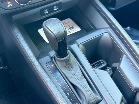 New 2025 Honda Accord SE image 13