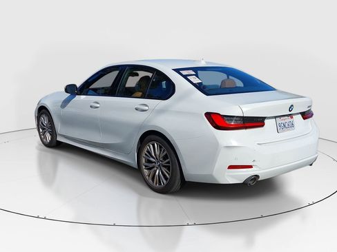 Used 2023 BMW 330i Sedan image 5