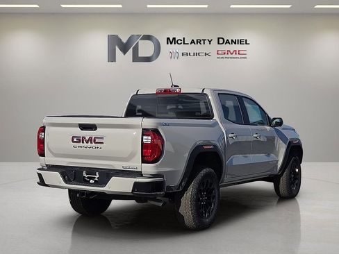 New 2026 GMC Canyon Elevation w/ Convenience Package image 5