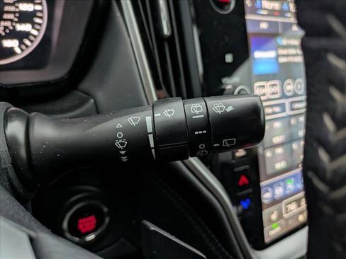 Used 2024 Subaru Outback Premium image 13