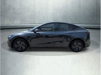 Used 2026 Tesla Model Y AWD video 2