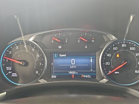 Used 2024 Chevrolet Equinox LS w/ LS Convenience Package FWD image 23