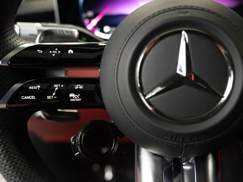 Used 2026 Mercedes-Benz S 63 AMG S image 25