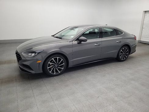 Used 2020 Hyundai Sonata SEL Plus image 2