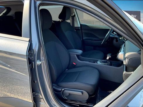 New 2026 Hyundai Kona SEL Sport FWD image 8