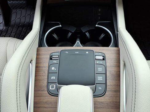 New 2026 Mercedes-Benz GLE 350 4MATIC image 24