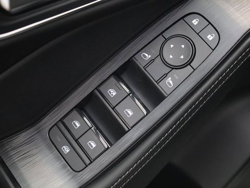 New 2026 Nissan Rogue Platinum AWD/4WD image 11