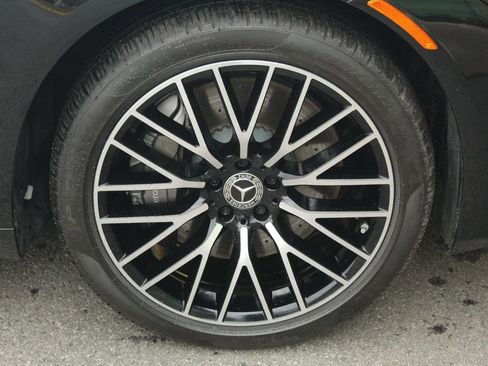 Used 2025 Mercedes-Benz S 580 4MATIC Sedan image 9