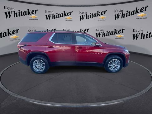 Certified 2023 Chevrolet Traverse LT image 9